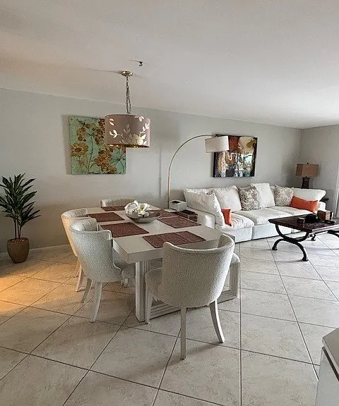 Dining room (new furniture)