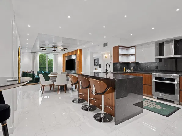 600 S DIXIE Highway #315, West Palm Beach, FL 33401