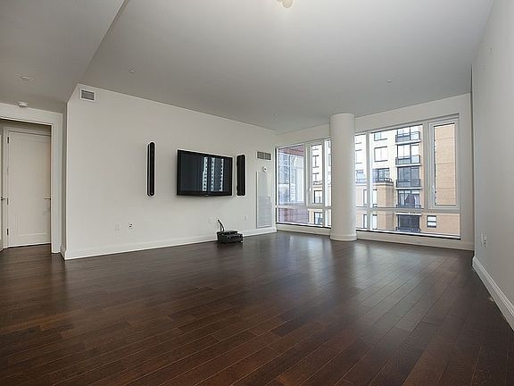5th image of 70 Little St W #10C