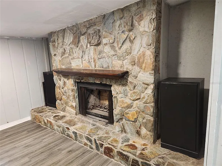 24815 Audrey Rd — Photo 24