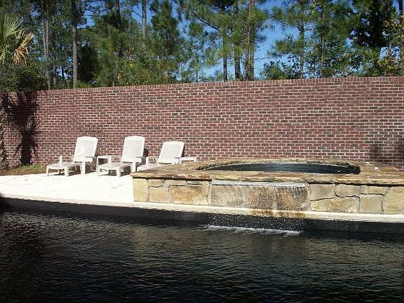 Bricked Spa/Heated Pool area