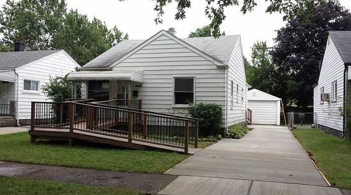 20523 Champaign, Taylor
