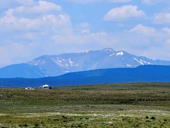 3rd image of 1828 Cheyenne Road