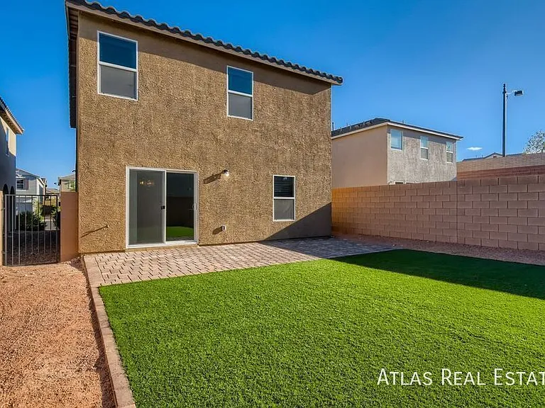 10380 Foramore Ct — Photo 11