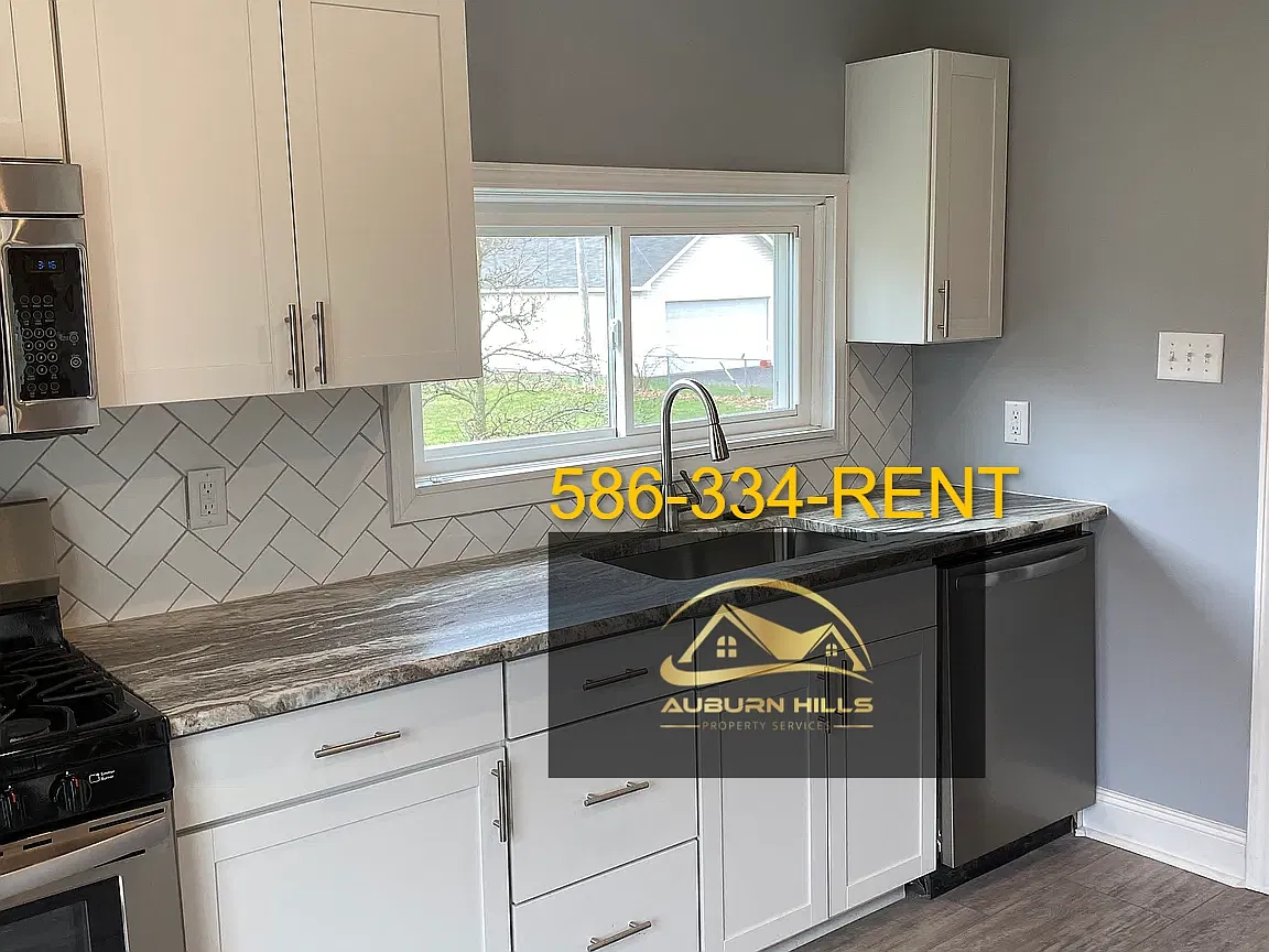 3 bed, 1143 sqft, $1,400 — Photo 2