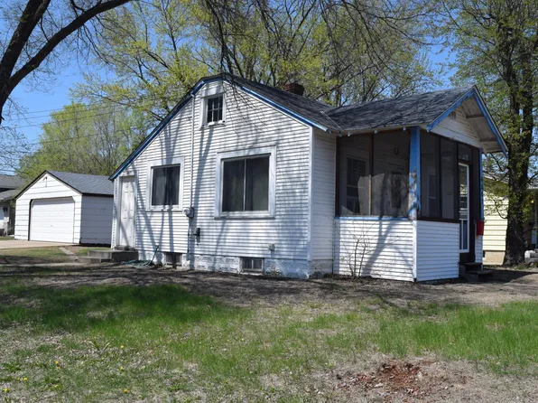 4501 Zane Ave N, Crystal, MN 55422