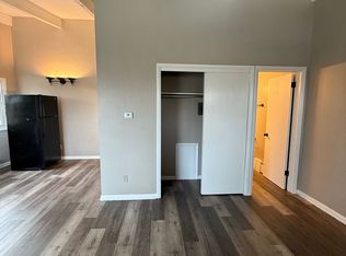 701 Dopp St APT 6, Waukesha, WI 53188