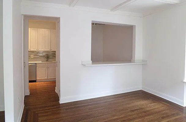 Rented by Crosstown Apartments NYC | media 20