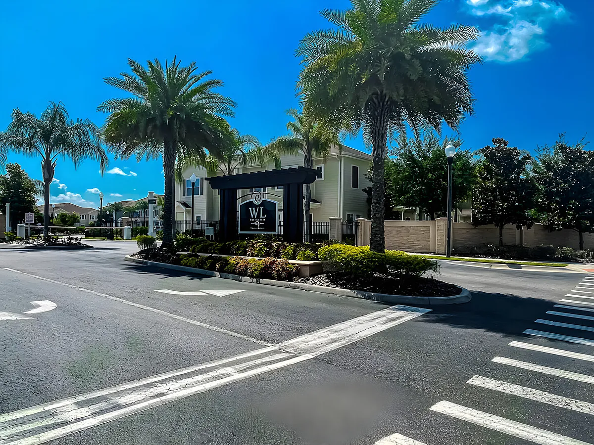 Building Photo - Wish Ave