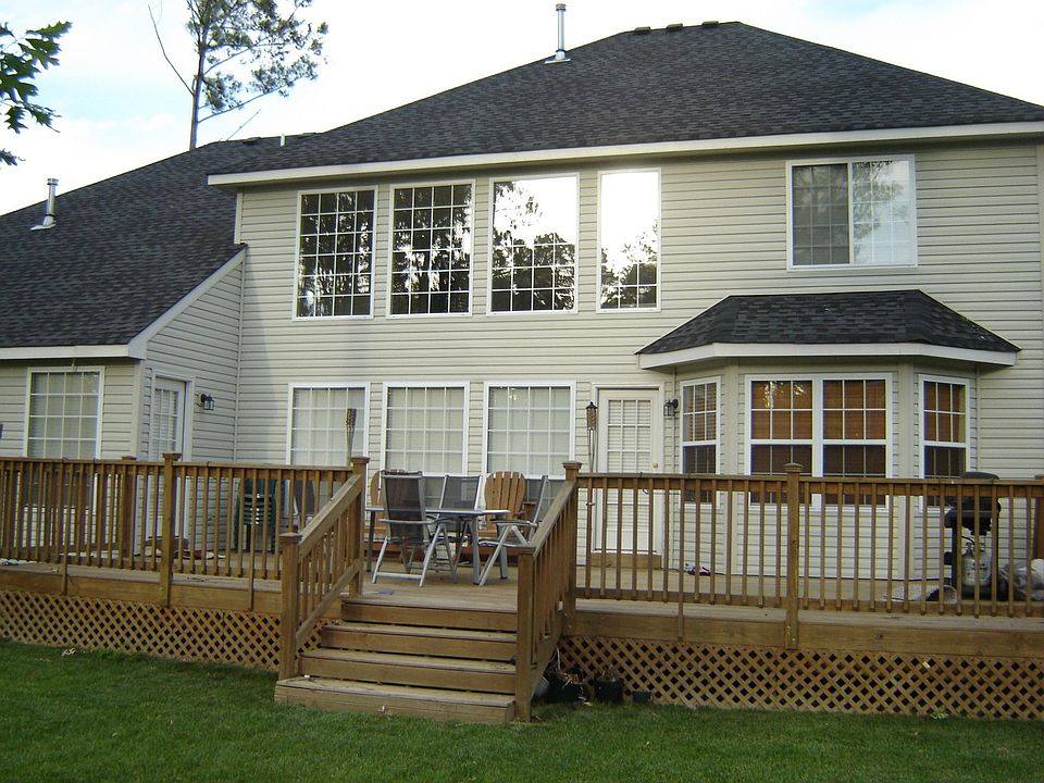 2nd image of 113 Dover Ct