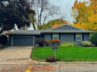 1209 Ohio St, West Saint Paul, MN 55118