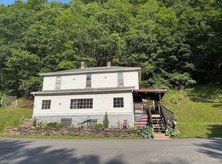 193 4th Ave, Marlinton, WV 24954