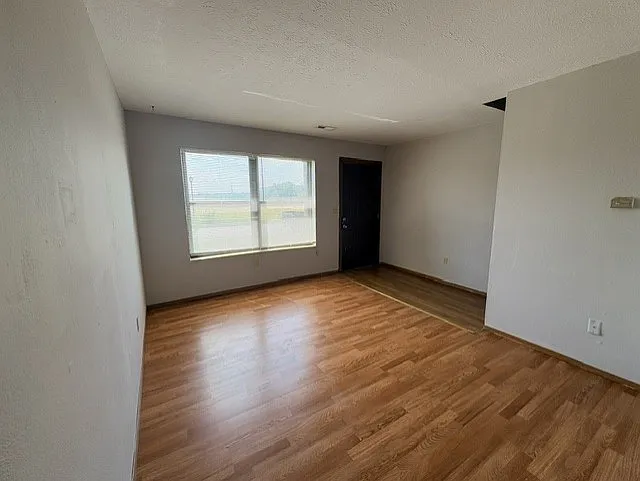 1034 Belle Valley Dr #8 — Photo 2