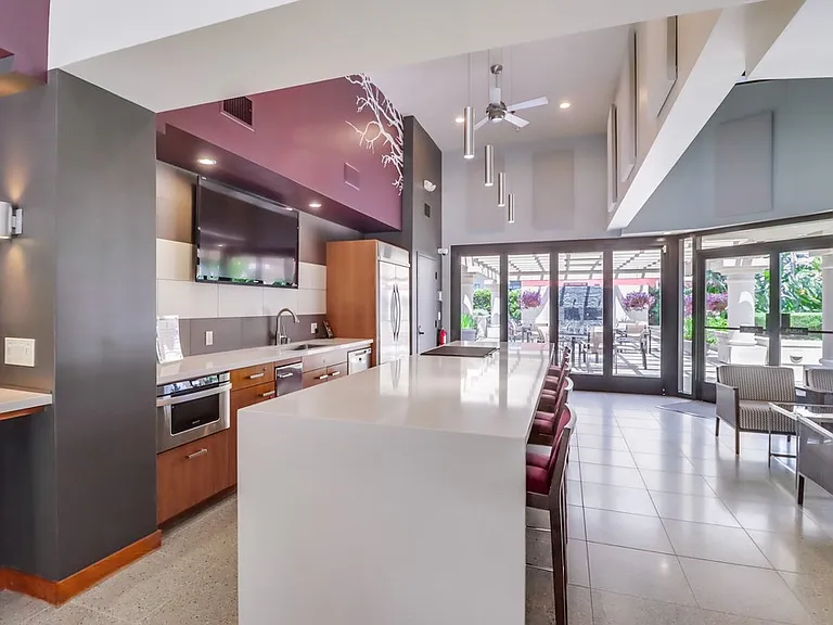 100 Harbor Dr #504 — Photo 15