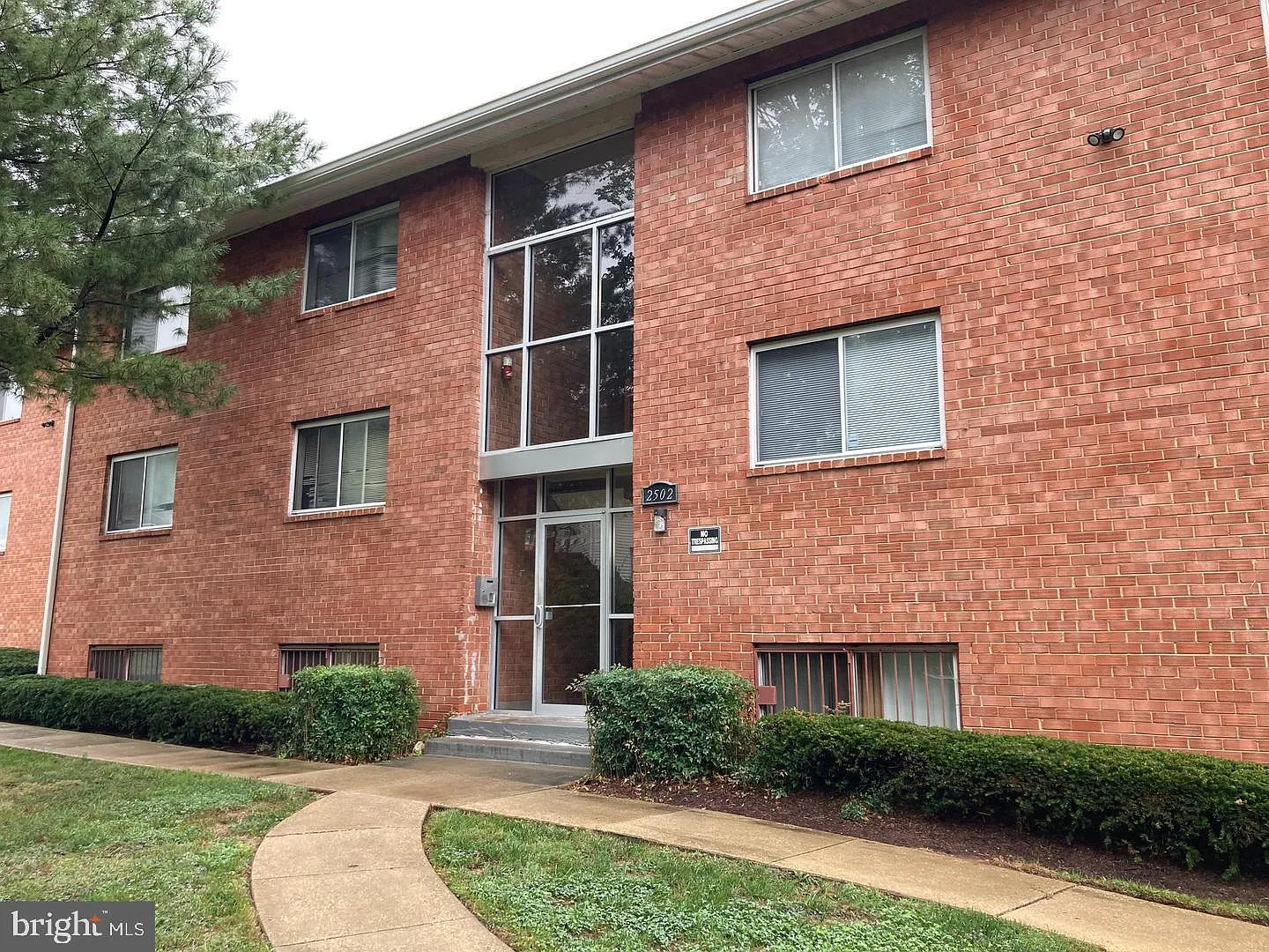 2502 Markham Ln APT 4 photo 1