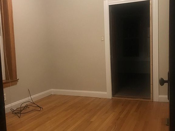 5th image of 2941 N Austin Ave APT 1