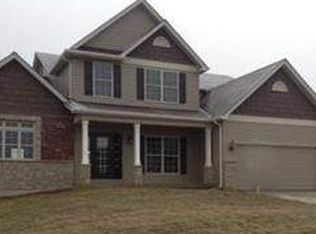 823 Snowberry Ridge Dr, O'Fallon, MO 63366