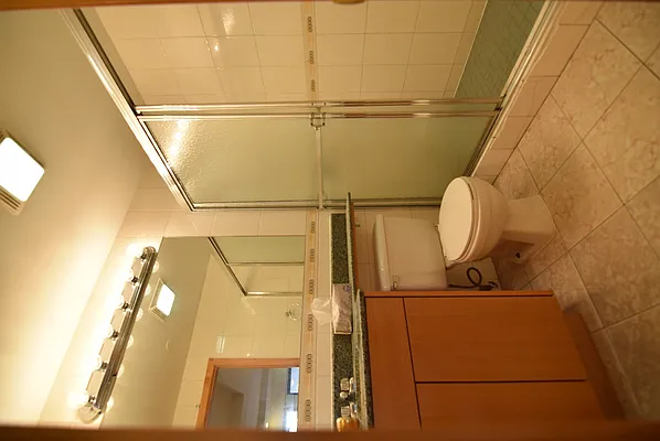 Rented by J Misrahi Realty Corp | media 31