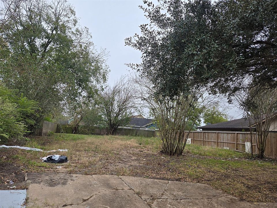 1st image of 7111 Towerview Ln