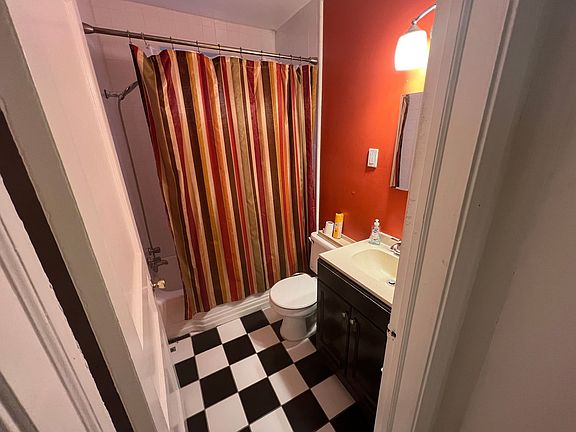 4th image of 3700 Carnes Ave APT 1
