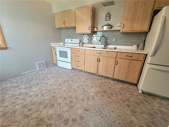 4th image of 6077 Morrow Dr