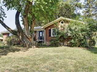 4311 S Park Ct, Louisville, KY 40219