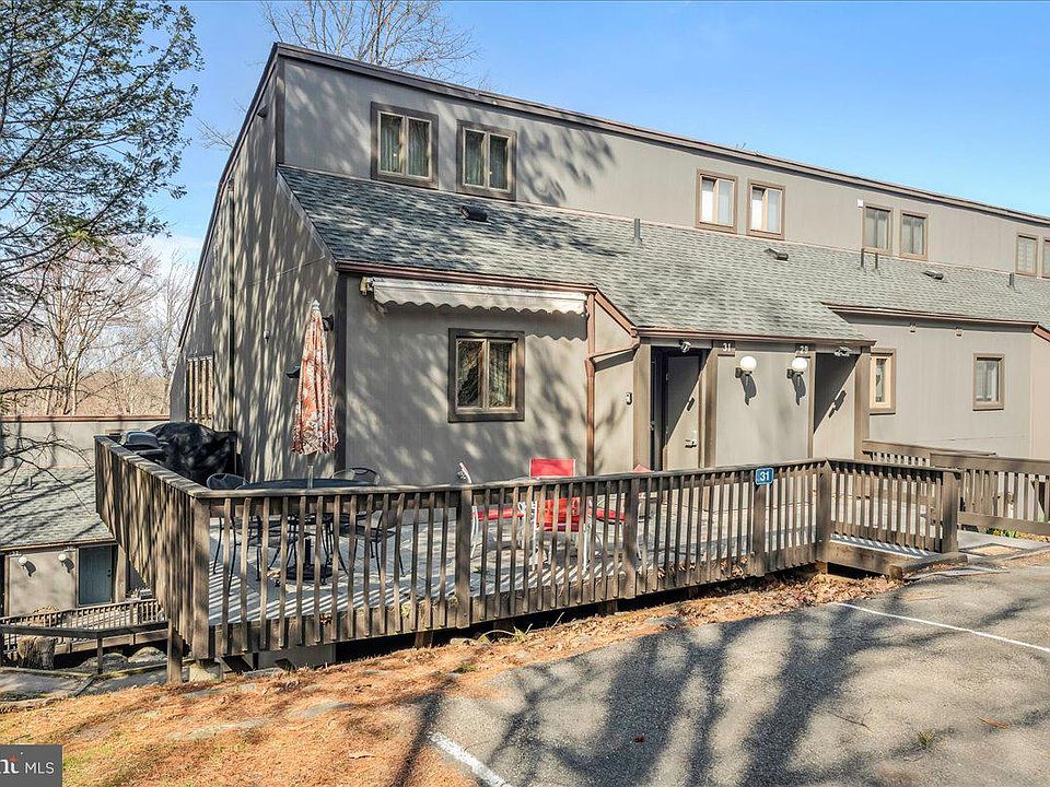 1st image of 31 Middle Village Way