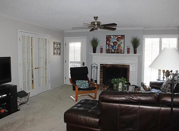 French doors open to what could be a den or third bedroom. Complete with large window and closet. Do