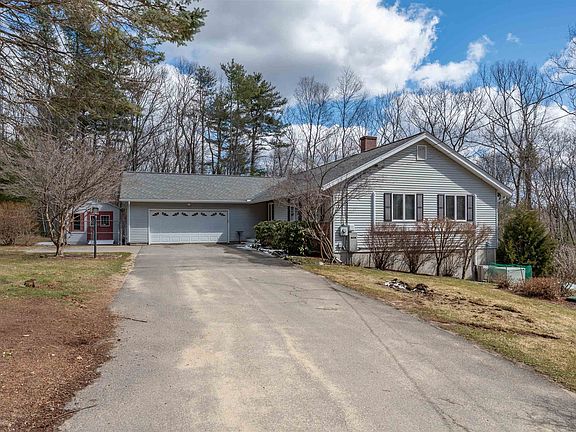 2nd image of 65 Bloody Brook Road