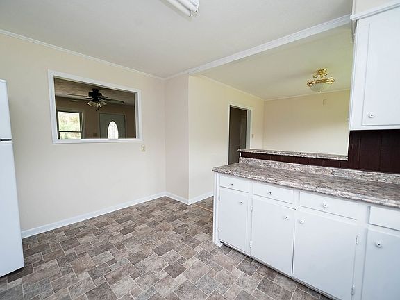 5th image of 137 Seabrook Dr