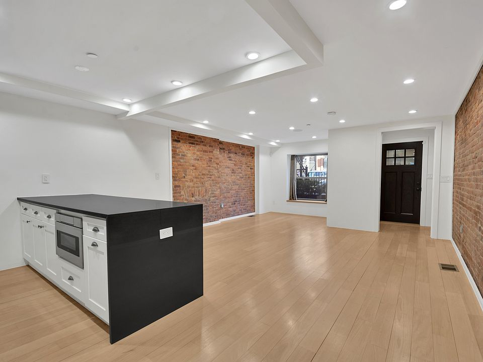 1st image of 76 W 127th St #1