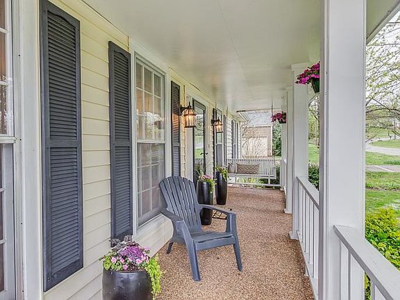 5th image of 7025 Bay Cove Trl