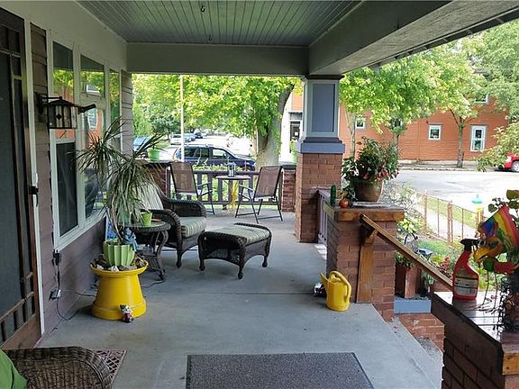 2nd image of 106 Park Dr