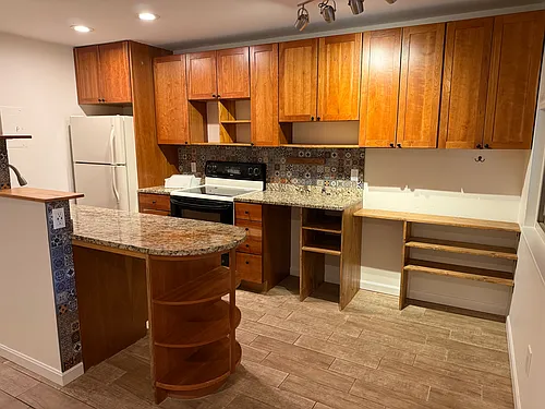 3393 Madison Ave #129 Photo 1