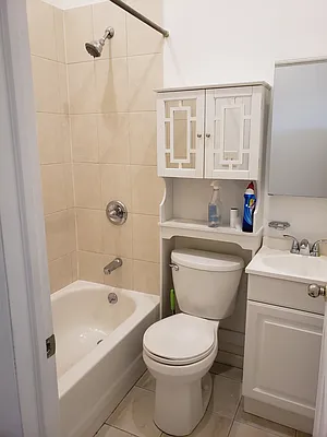 Rented by Mallory Management Corp | media 14