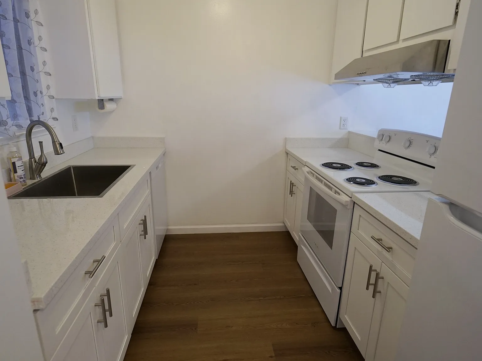 1731 Ellis St — Photo 3