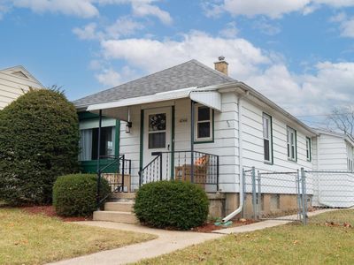 4244 South 1st PLACE, Milwaukee, WI, 53207