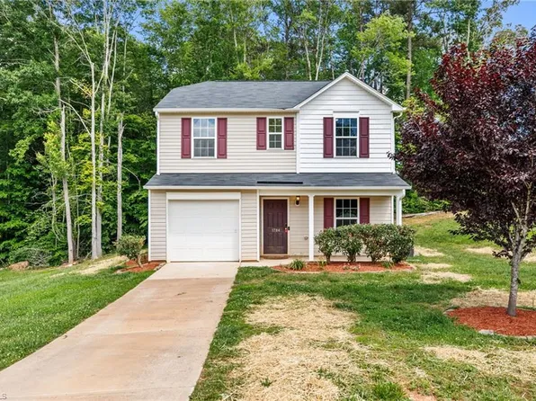 1784 Windcrest Rd, Asheboro, NC 27203