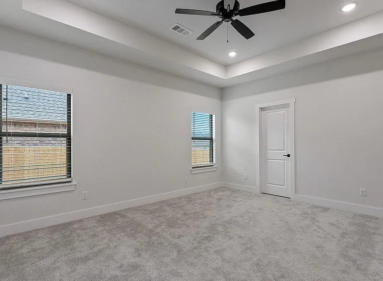 86 N Banner Ave — Photo 7