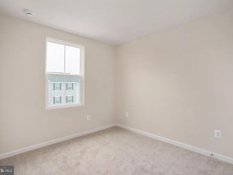 7263 Congressional Cir — Photo 28