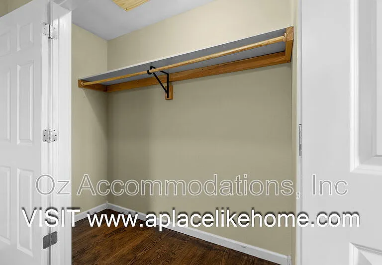 9514 Glenwood St — Photo 18