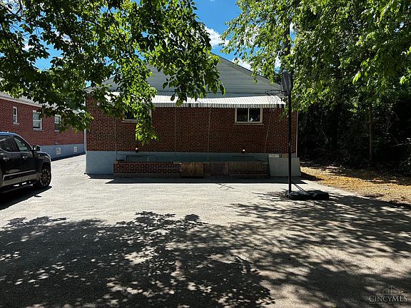 4th image of Cornell Road
