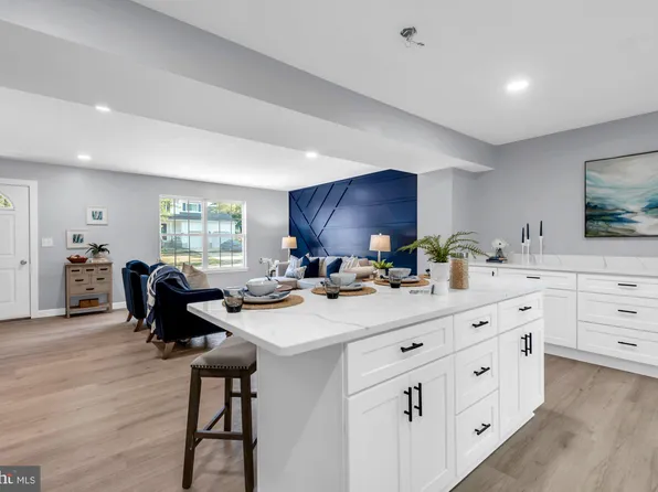 6 2nd St, Annapolis, MD 21401