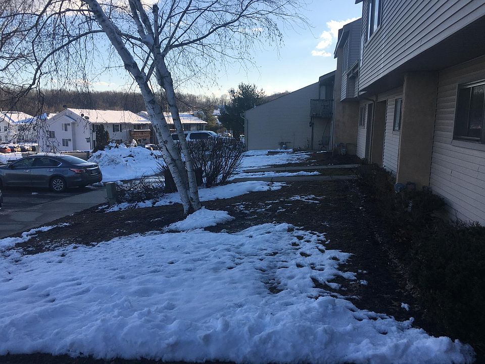 1st image of 214 Concord Ln