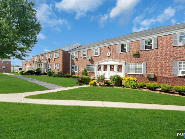 16 Roselle Avenue #B, Roselle Park, NJ 07204