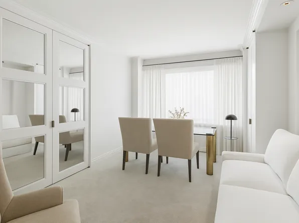 45 Sutton Place South image 9 of 14