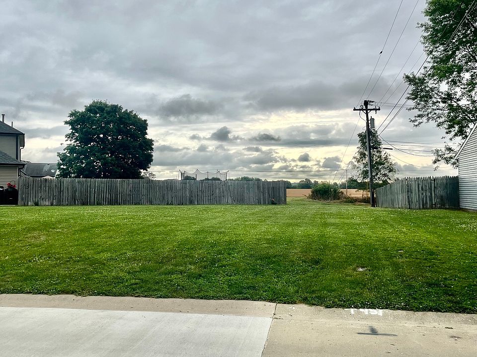 2nd image of 590 Harrell Dr
