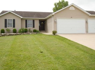 520 Turkey Call Ct, Troy, MO 63379