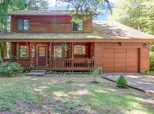 64700 E Sandy River Ln, Rhododendron, OR 97049