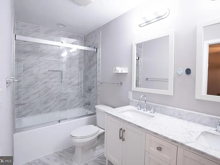 12138 Captiva Ct — Photo 17